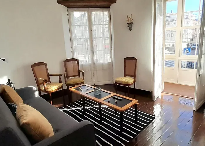 Centrico, Amplio Y Luminoso Apartamento *